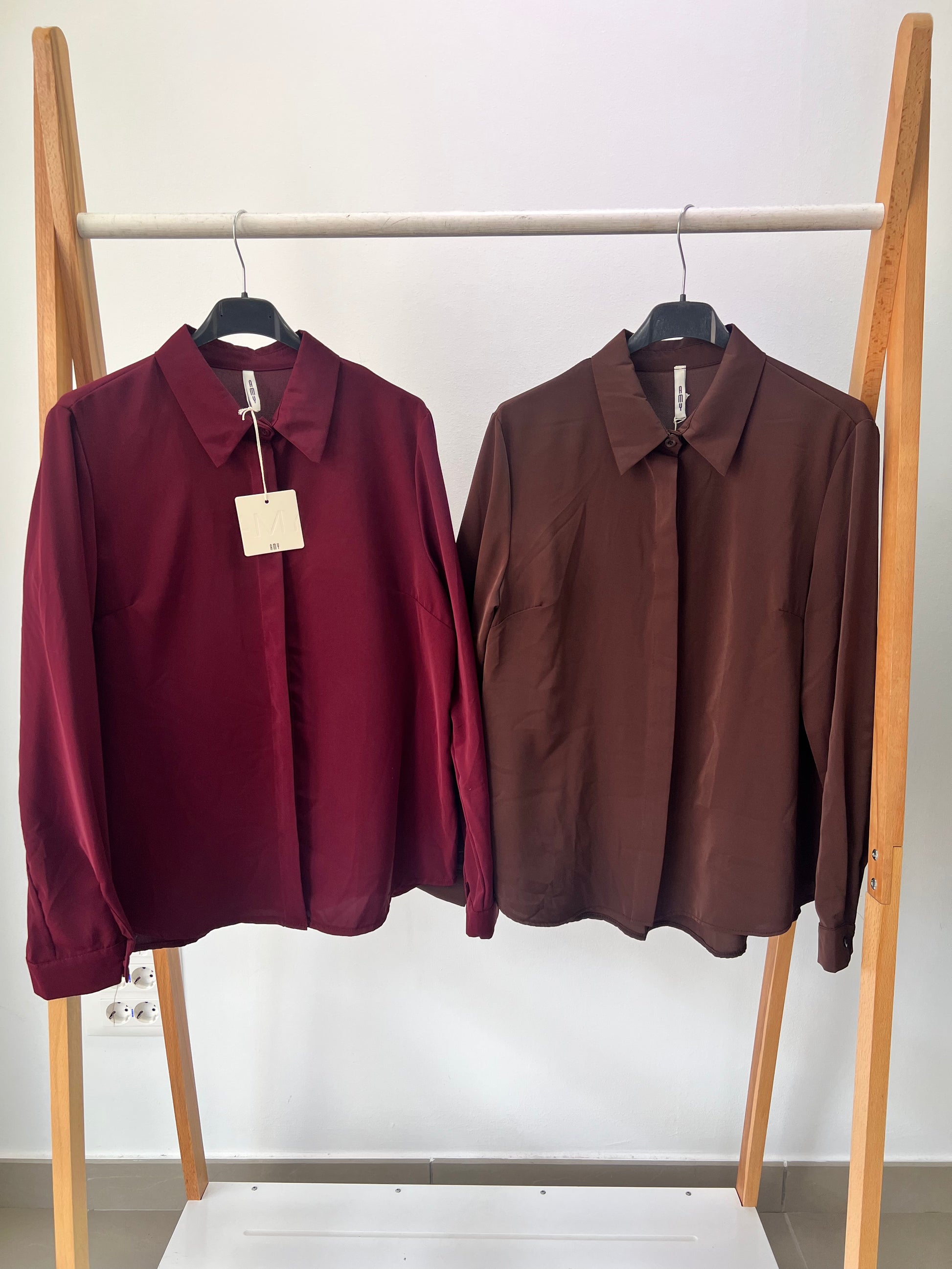 Camisa básica fluida