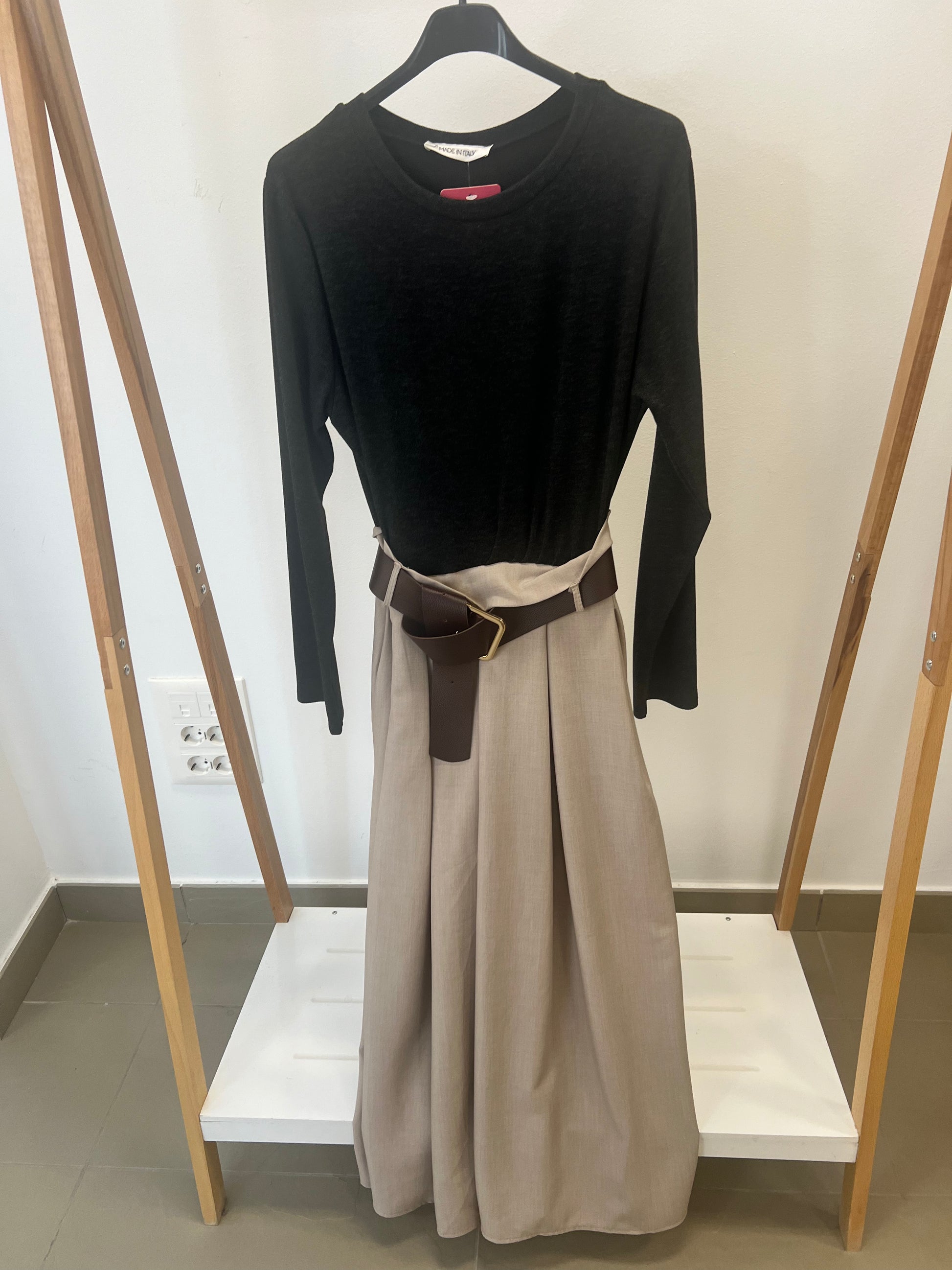 Conjunto Punto & Palazzo con Cinturón – Edición Elegance