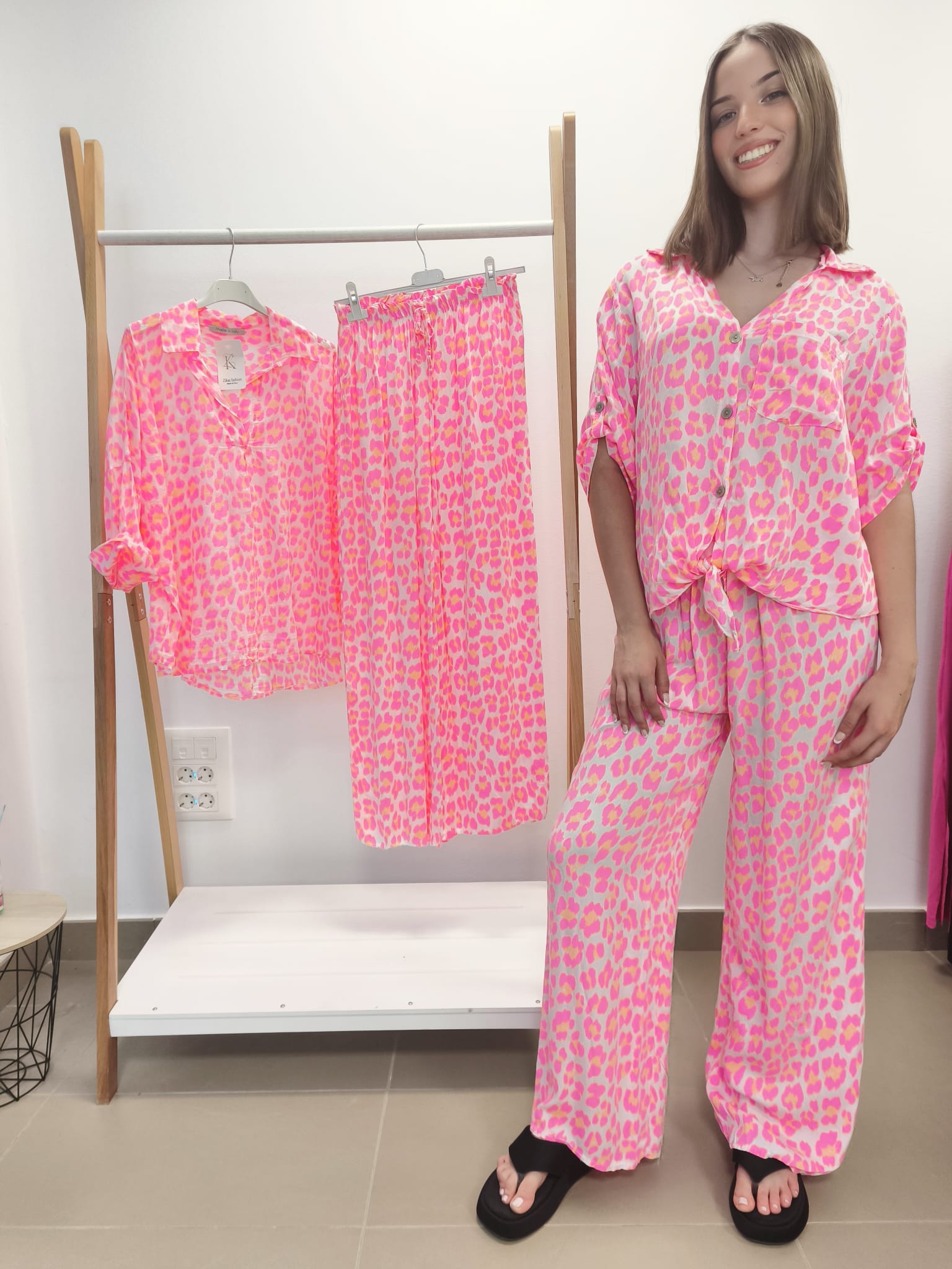 CONJUNTO ANIMAL PRINT ROSA